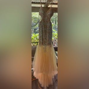 Teys formal dressing